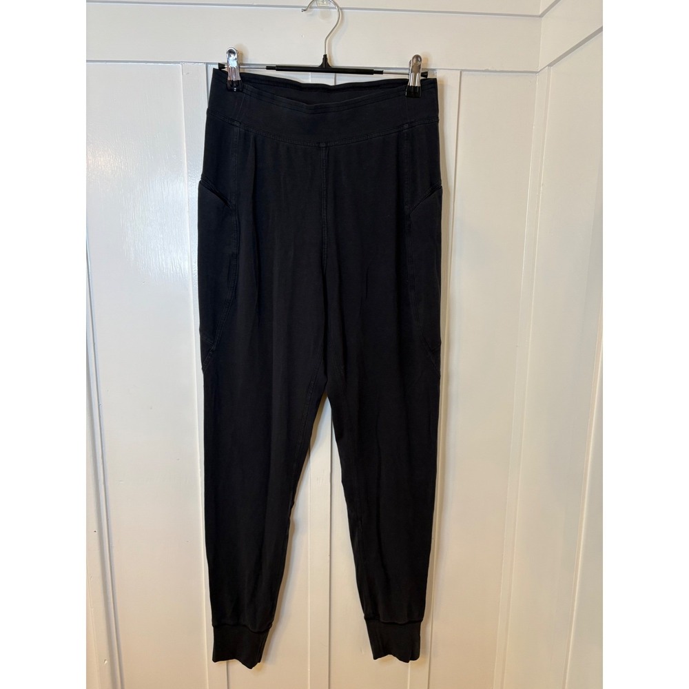 Lululemon Black High Rise Joggers Size 4 Tapered Leg Pockets LW5AUOS